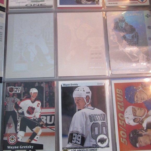 Wayne Gretzky Career Collection with Autograph inc Graded and Non-Graded Rare - Picture 9 of 10